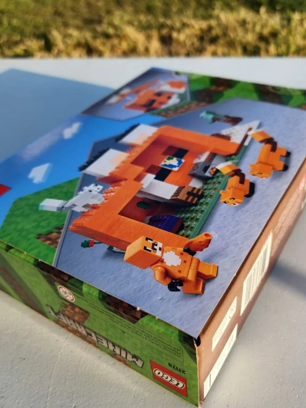 NEW LEGO MINECRAFT Fox Lodge House 21178 Drowned Zombie You will receive: (1) LE